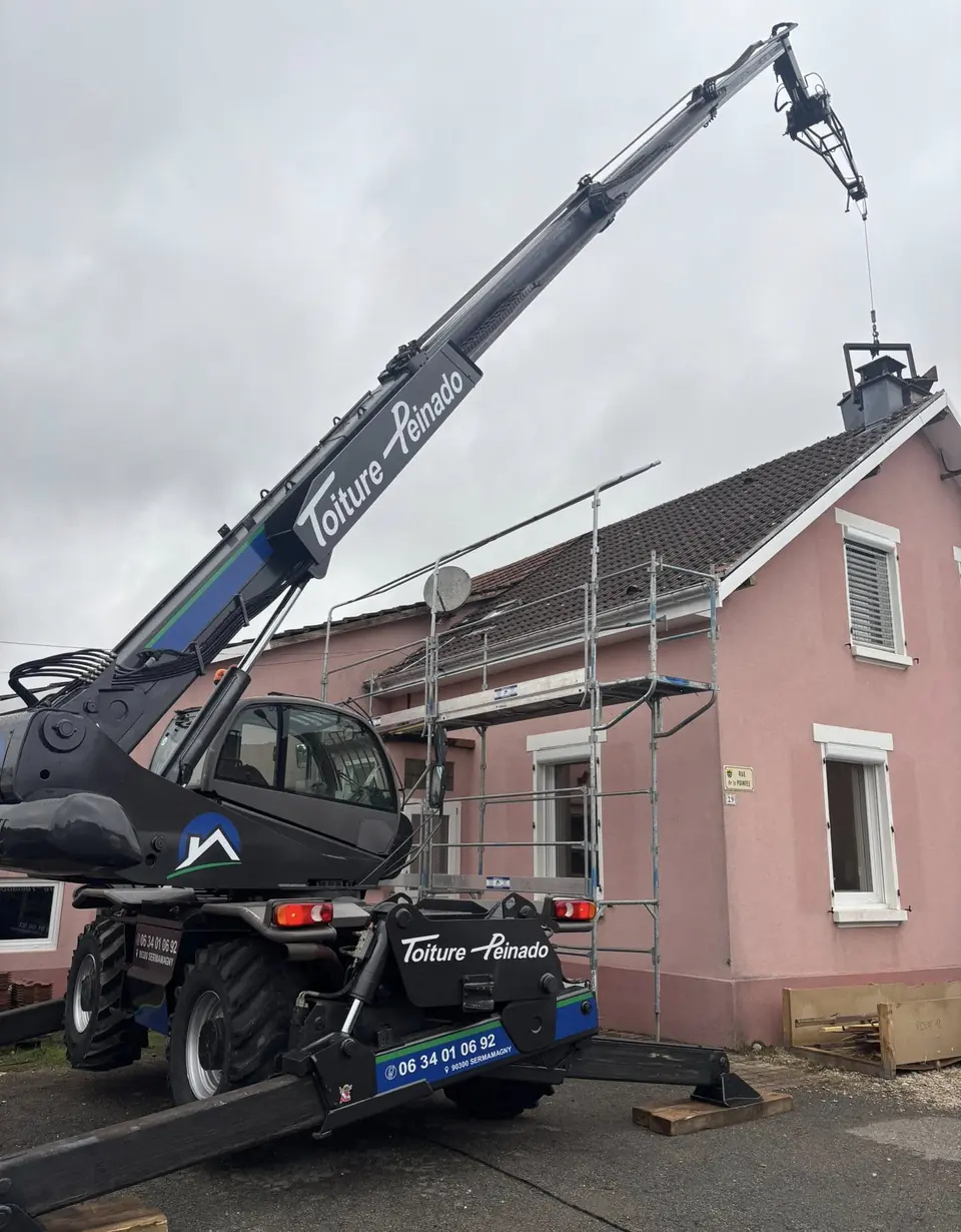 Réfection de toiture, Zinguerie, PVC, Fenêtres de toit à Évette-Salbert