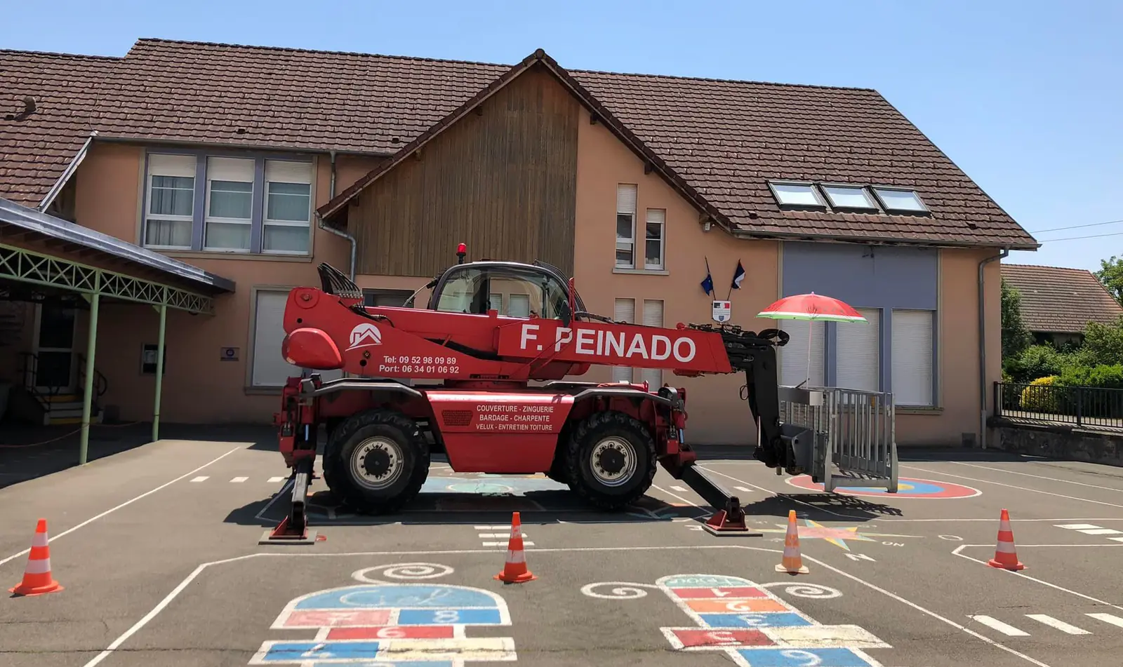 Nettoyage de gouttières, Remplacement de tuiles à Sermamagny